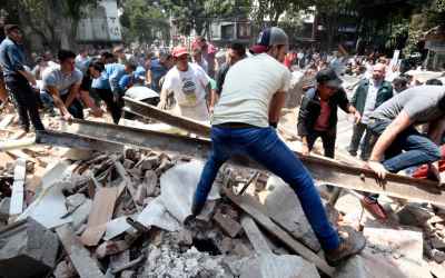 Central Mexico earthquake kills scores, topples buildings